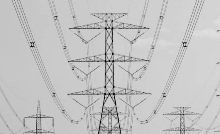 গলাচিপায় দীর্ঘ লোডশেডিংয়ে বিপর্যস্ত জনজীবন: শিক্ষার্থীদের পড়ালেখায় চরম দুর্ভোগ