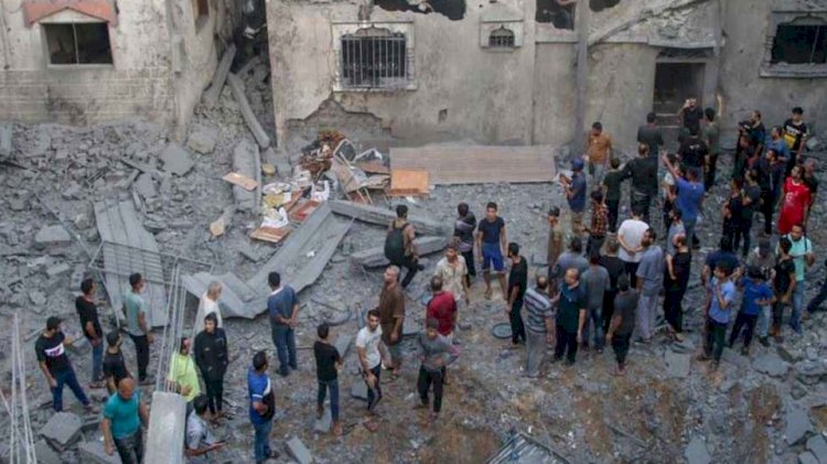 গাজায় ইসরায়েলের হামলায় ১২ জন নিহত