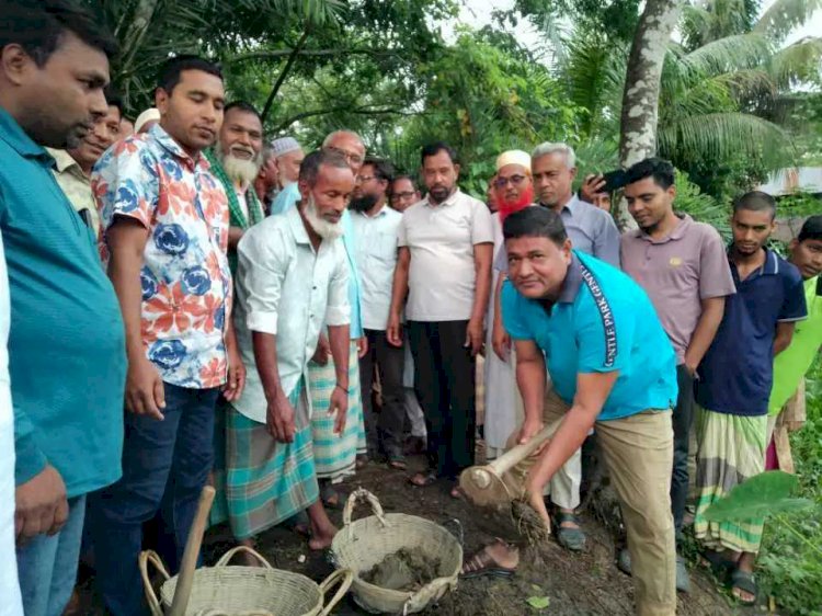 পটুয়াখালীর মির্জাগঞ্জে খাল খনন কর্মসূচির উদ্বোধন