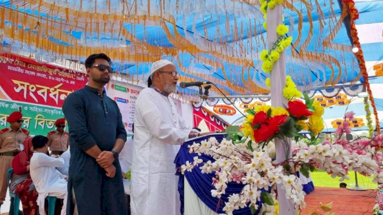 সাপাহার সরকারি কলেজে পুরস্কার বিতরণ ও সংবর্ধনা